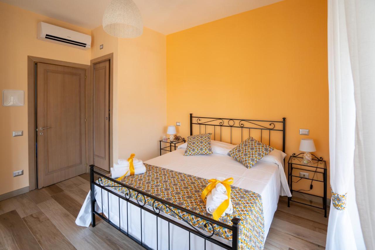 ---5 Minutes From The Sea ---Panorama And A-C Bed & Breakfast Vietri Екстериор снимка